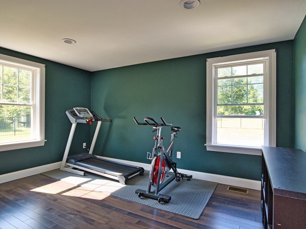 178 Main Road Westport, MA 02790 - Photo 26 of 41 Gallery Image 26