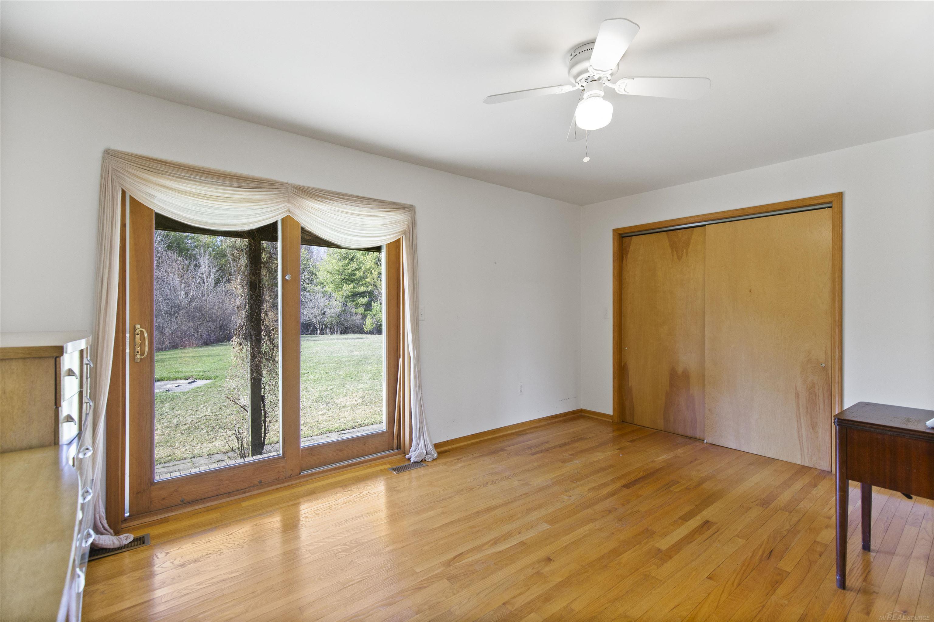 6728 Frith Road St. Clair, MI 48079 - Photo 20 of 66 50172067-8a79d8de-c588-4a08-ba1d-8acdab667139.JPG