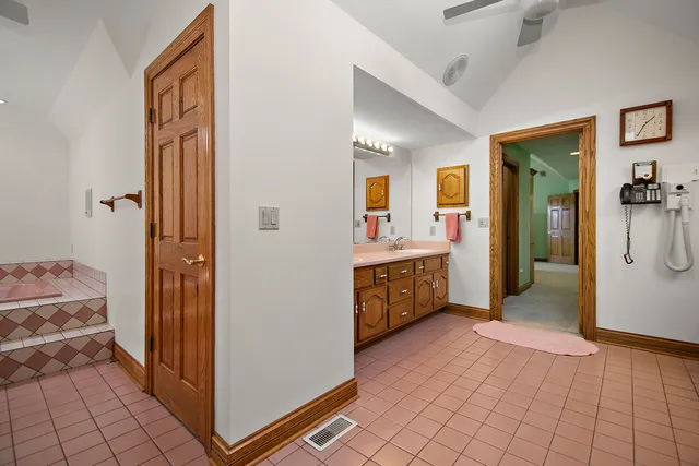 $625,000 | 284 Barrington Lane, Bourbonnais, IL 60914