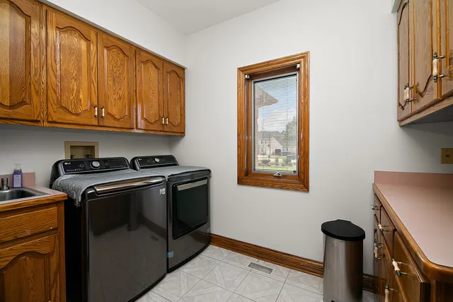 $625,000 | 284 Barrington Lane, Bourbonnais, IL 60914