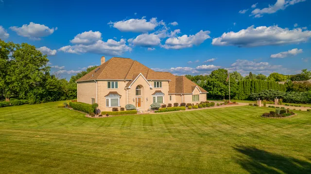 $625,000 | 284 Barrington Lane, Bourbonnais, IL 60914