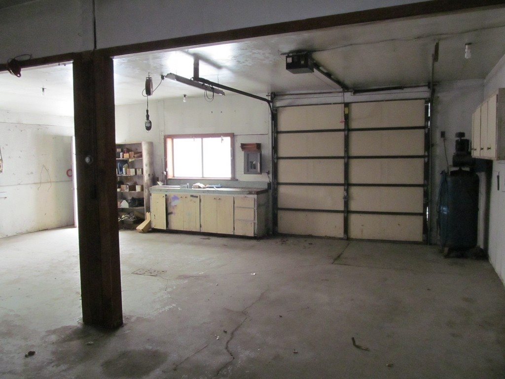 8020 No 20 1/2 Road Manton, MI 49663 - Photo 25 of 26 1810766-24.JPG