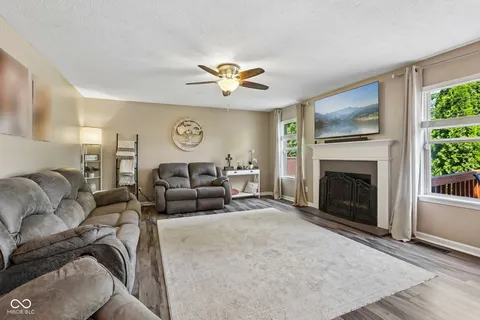 $379,900 | 12552 Geist Cove Drive, Indianapolis, IN 46236