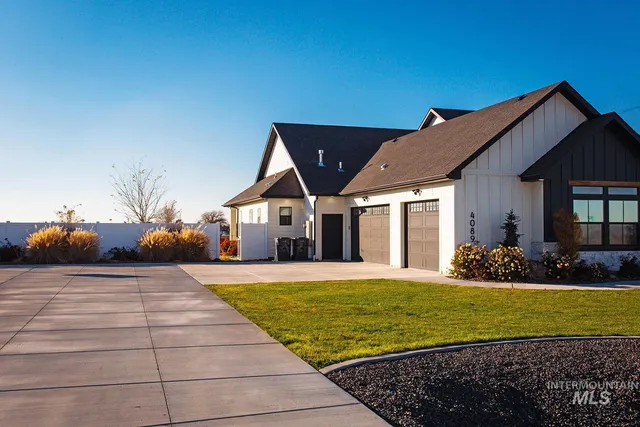 $899,000 | 4089 North 2280 East, Filer, ID 83328