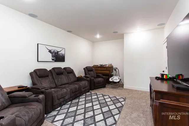 $899,000 | 4089 North 2280 East, Filer, ID 83328