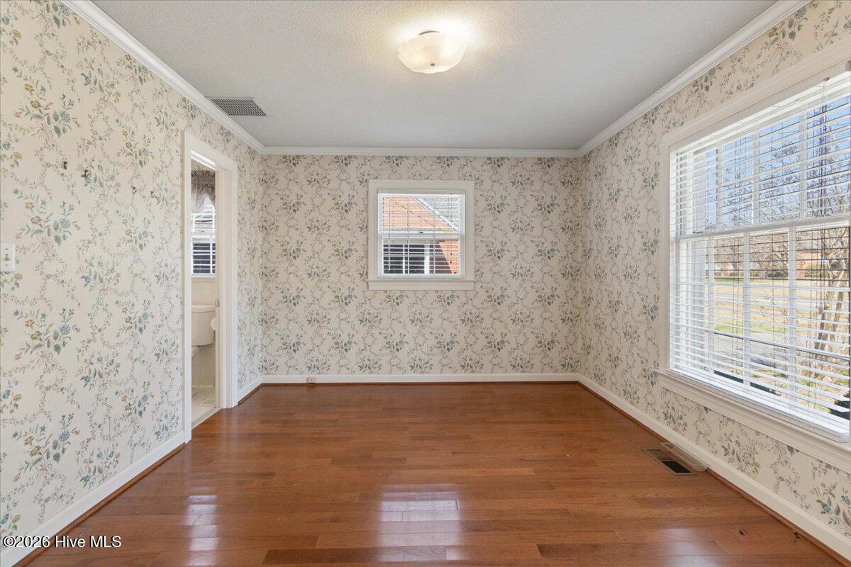 615 West Main Street Mount Olive, NC 28365 - Photo 11 of 39 16-615 W Main St-16