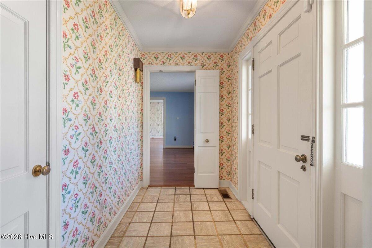 615 West Main Street Mount Olive, NC 28365 - Photo 7 of 39 12-615 W Main St-12