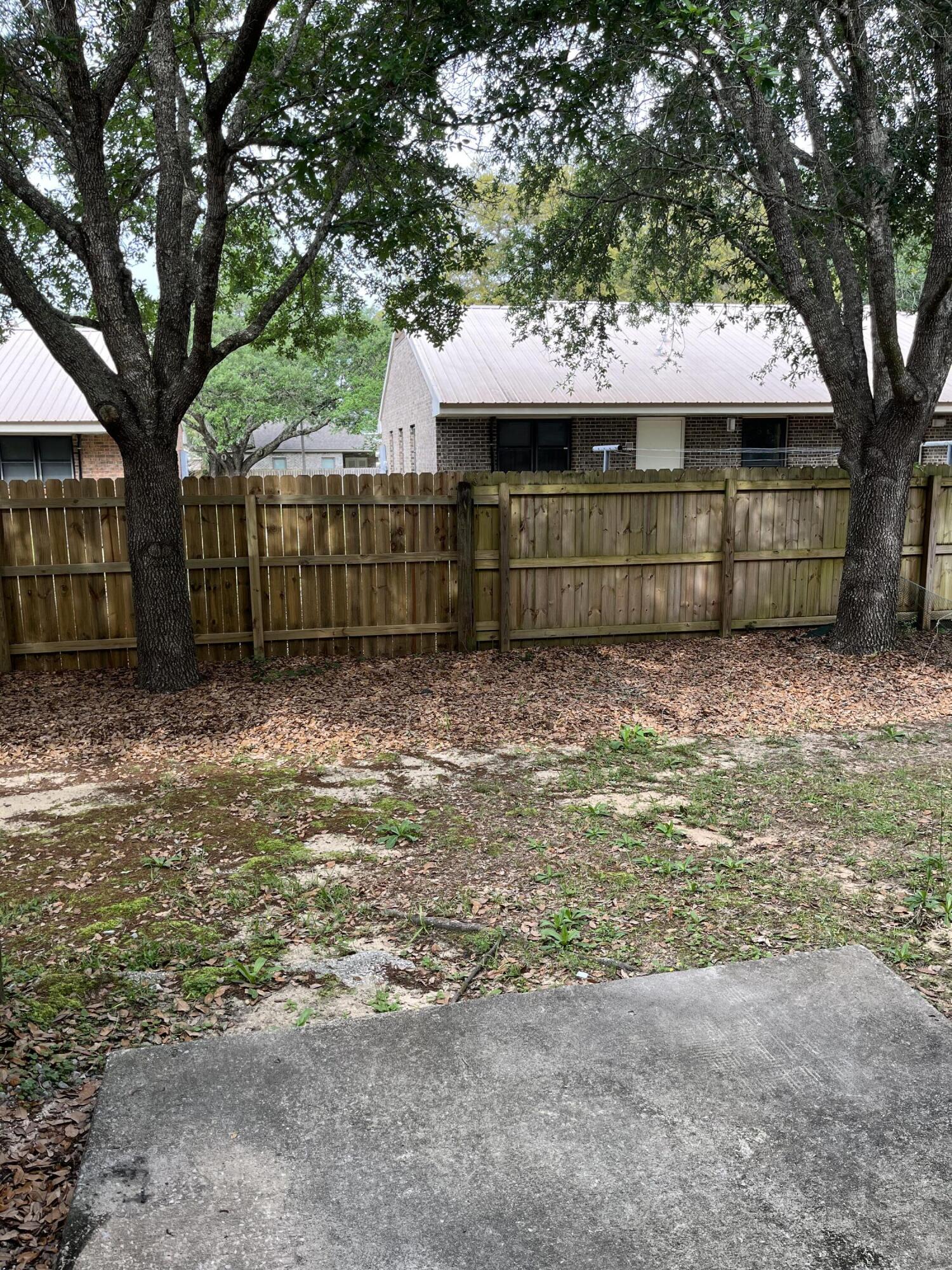 1411 Beaver Run Road Niceville, FL 32578 - Photo 10 of 11 Backyard