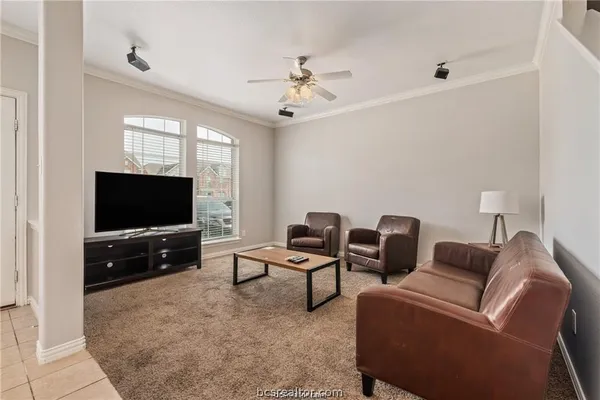 $2,050 | 1001 Krenek Tap Road, Unit 2105, College Station, TX 77840