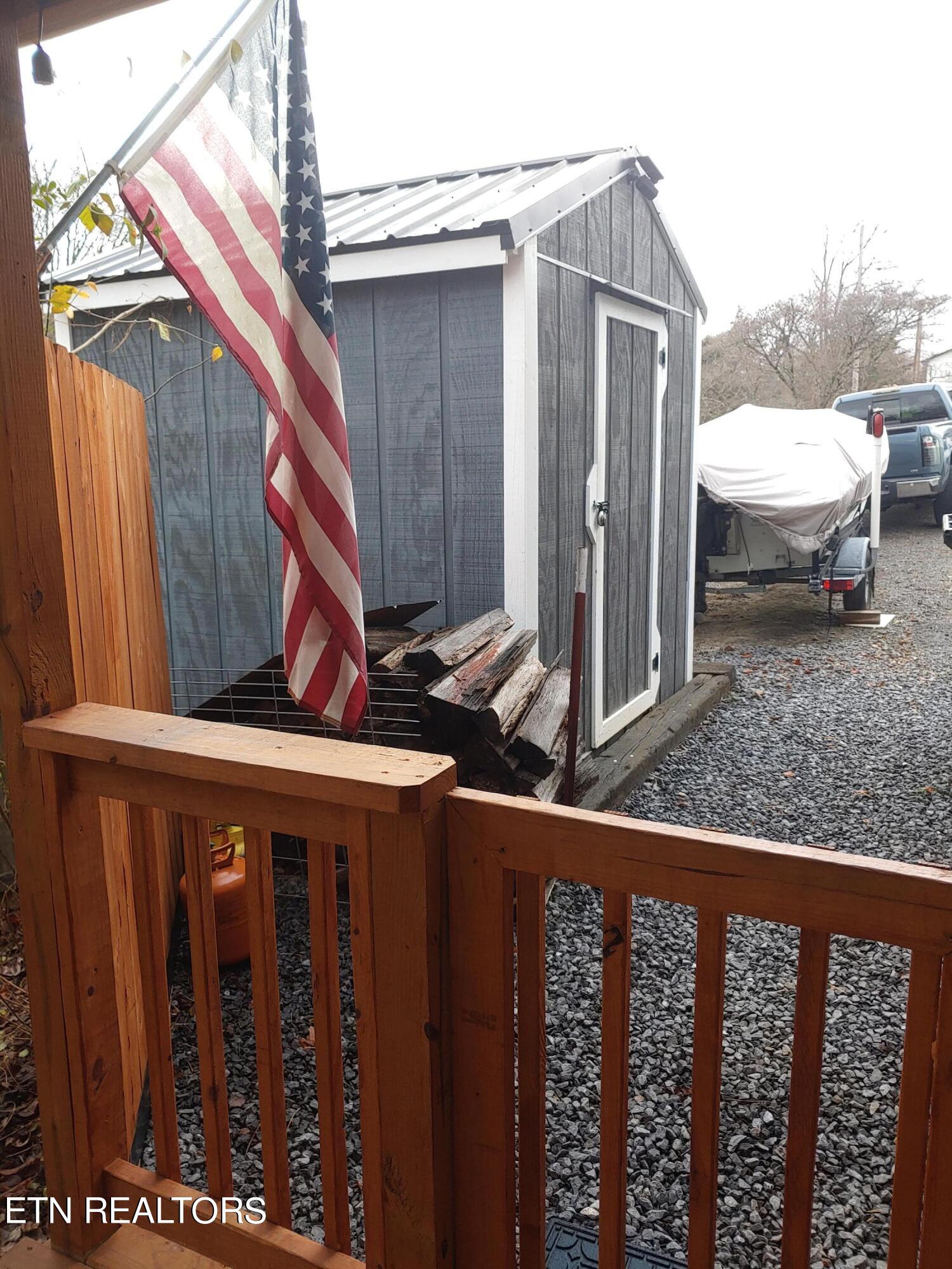 2022 Cecil Johnson Road Knoxville, TN 37921 - Photo 7 of 19 Storage Shed