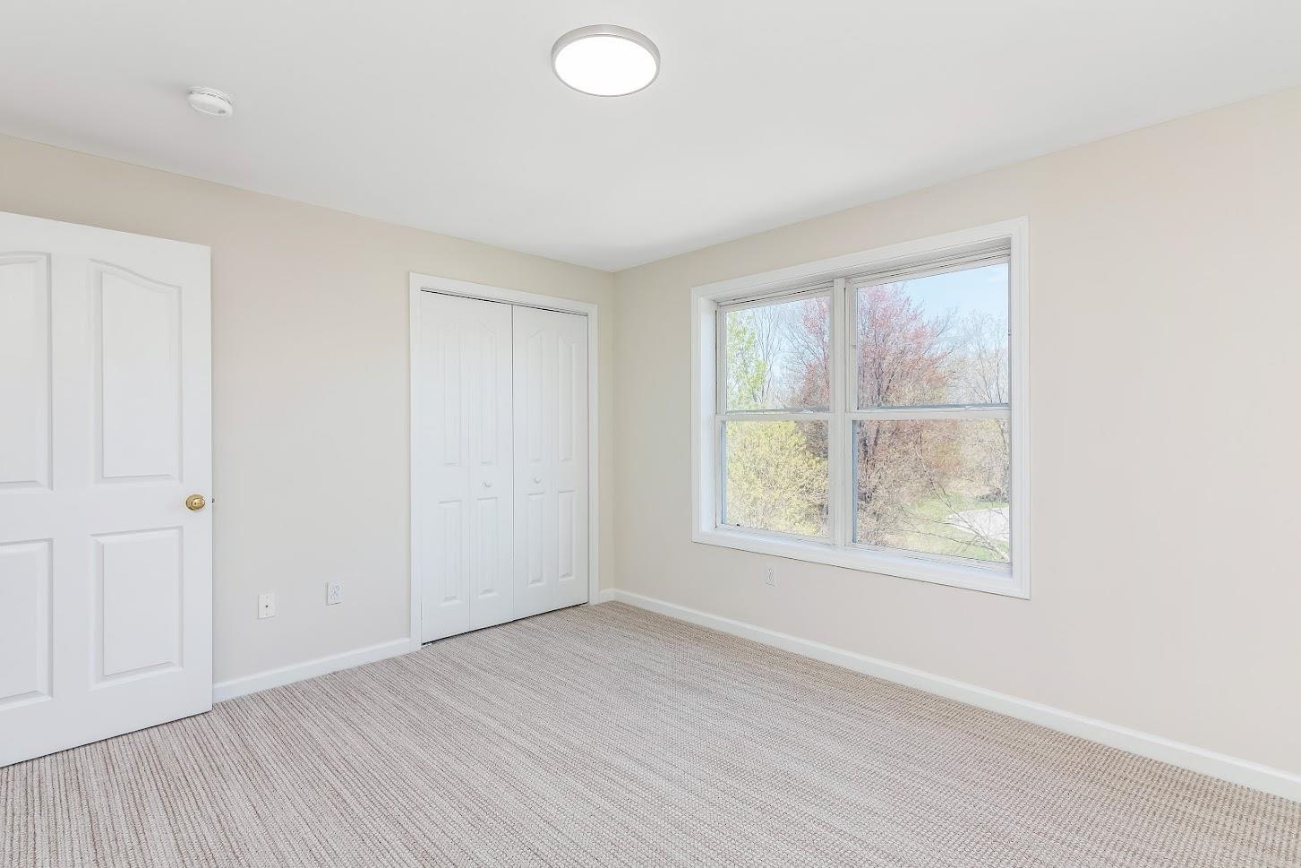 113 Claire Point Road, Unit 113 Burlington, VT 05408 - Photo 20 of 27 Gallery Image 20