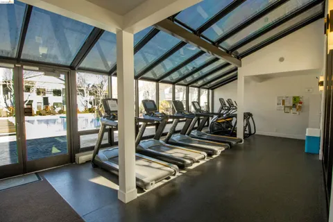 $529,000 | 22 Schooner Court, Richmond, CA 94804