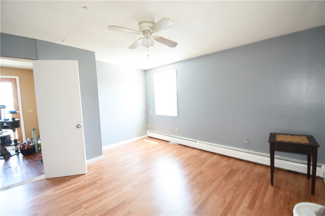 3277 East Main Road Portsmouth, RI 02871 - Photo 4 of 16 Gallery Image 4