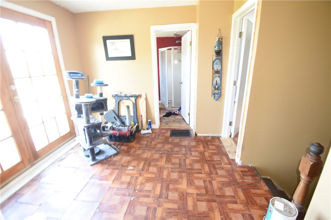3277 East Main Road Portsmouth, RI 02871 - Photo 6 of 16 Gallery Image 6