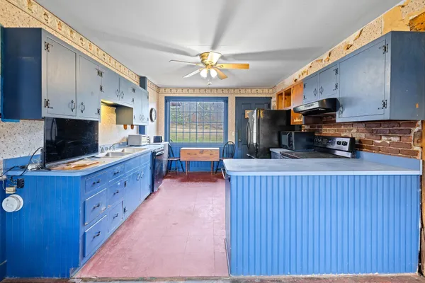 $565,000 | 298 Jenneville Road, Hartland, VT 05089