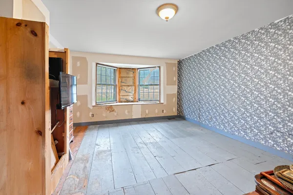$565,000 | 298 Jenneville Road, Hartland, VT 05089