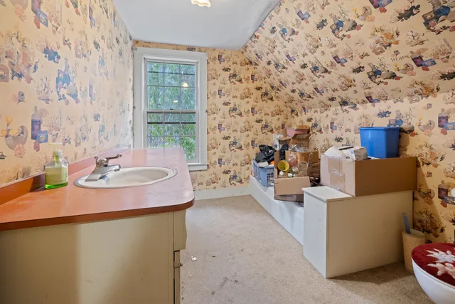 $635,000 | 298 Jenneville Road, Hartland, VT 05089