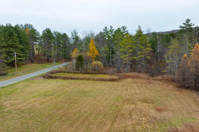 $635,000 | 298 Jenneville Road, Hartland, VT 05089