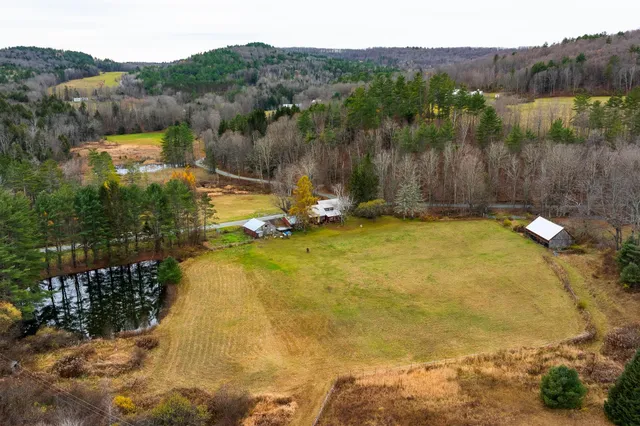 $635,000 | 298 Jenneville Road, Hartland, VT 05089
