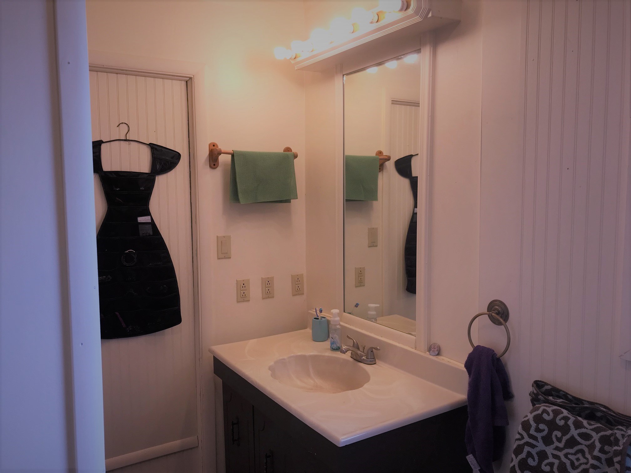 301 Jefferson Street Rochester, IN 46975 - Photo 7 of 16