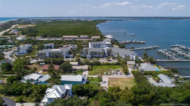 $695,000 | 5157 Northeast Shore Village Terrace, Stuart, FL 34996
