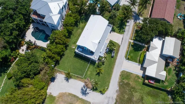 $695,000 | 5157 Northeast Shore Village Terrace, Stuart, FL 34996