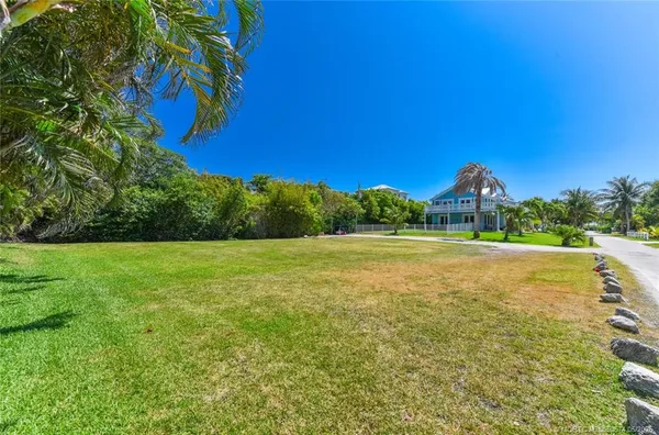 a view of an outdoor space and a yard
