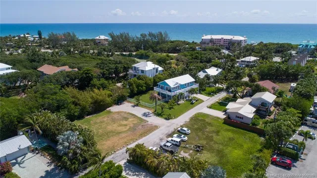 $695,000 | 5157 Northeast Shore Village Terrace, Stuart, FL 34996