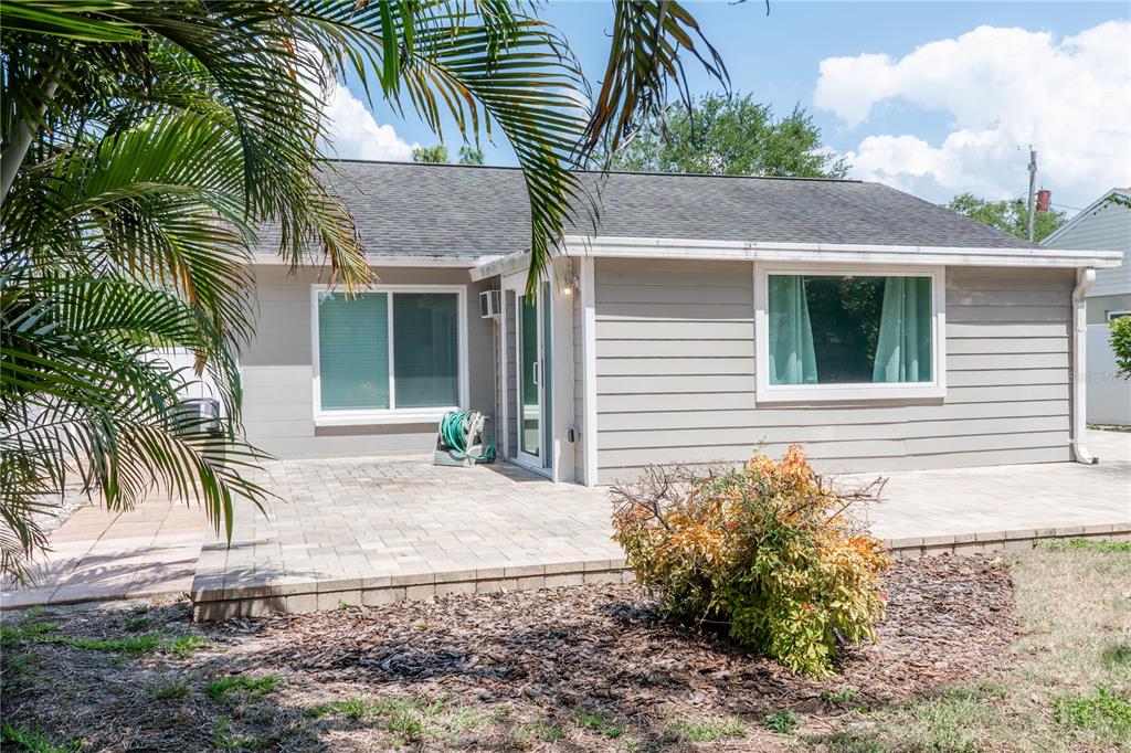 6711 South Sheridan Road Tampa, FL 33611 - Photo 17 of 19