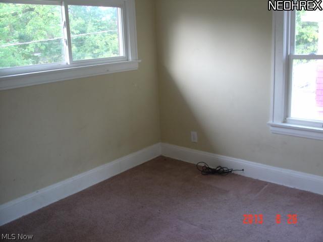 3398 Henderson Road Cleveland, OH 44112 - Photo 6 of 8