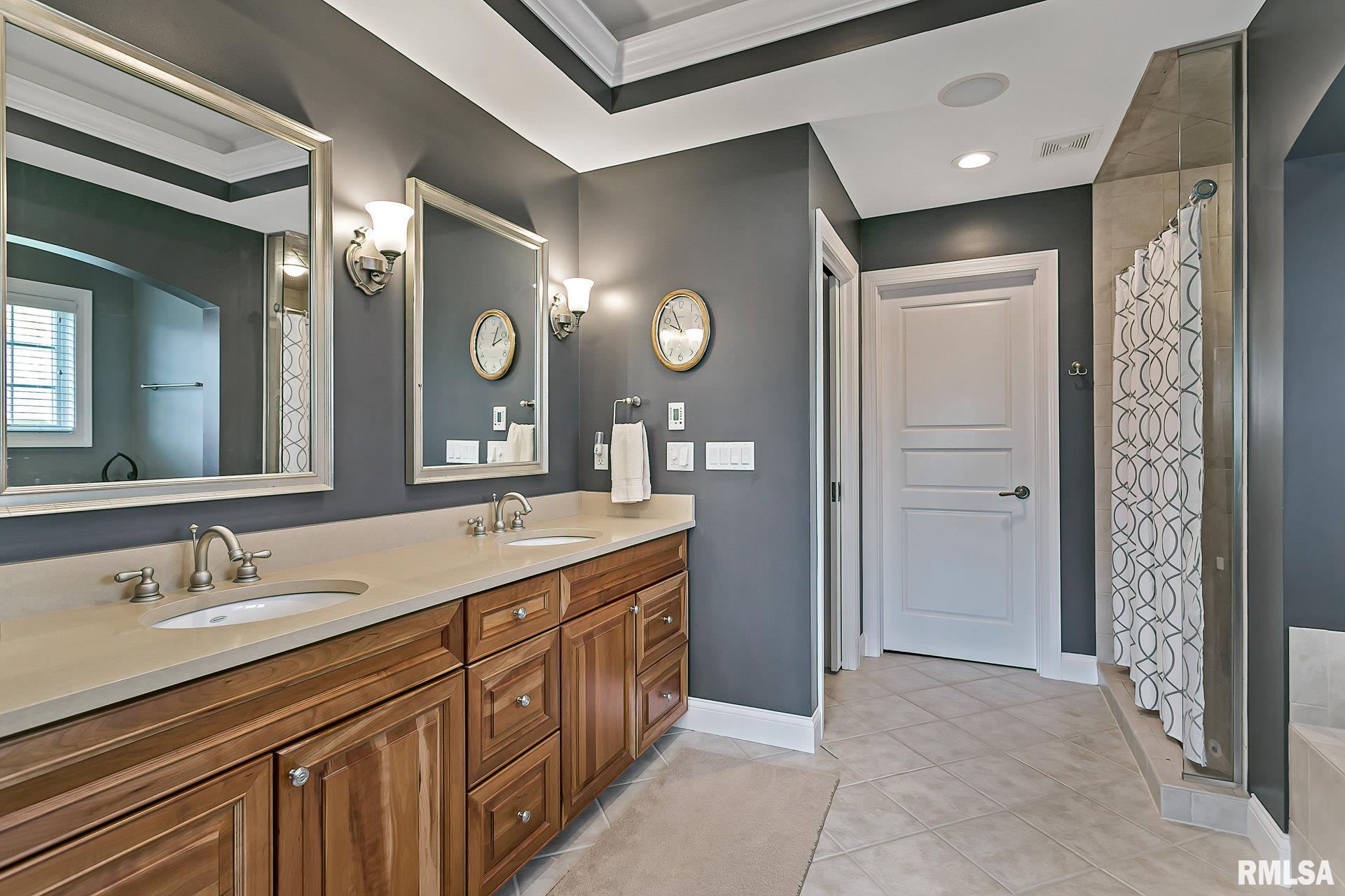 6327 Eagle Ridge Road Bettendorf, IA 52722 - Photo 21 of 43 Gallery Image 21