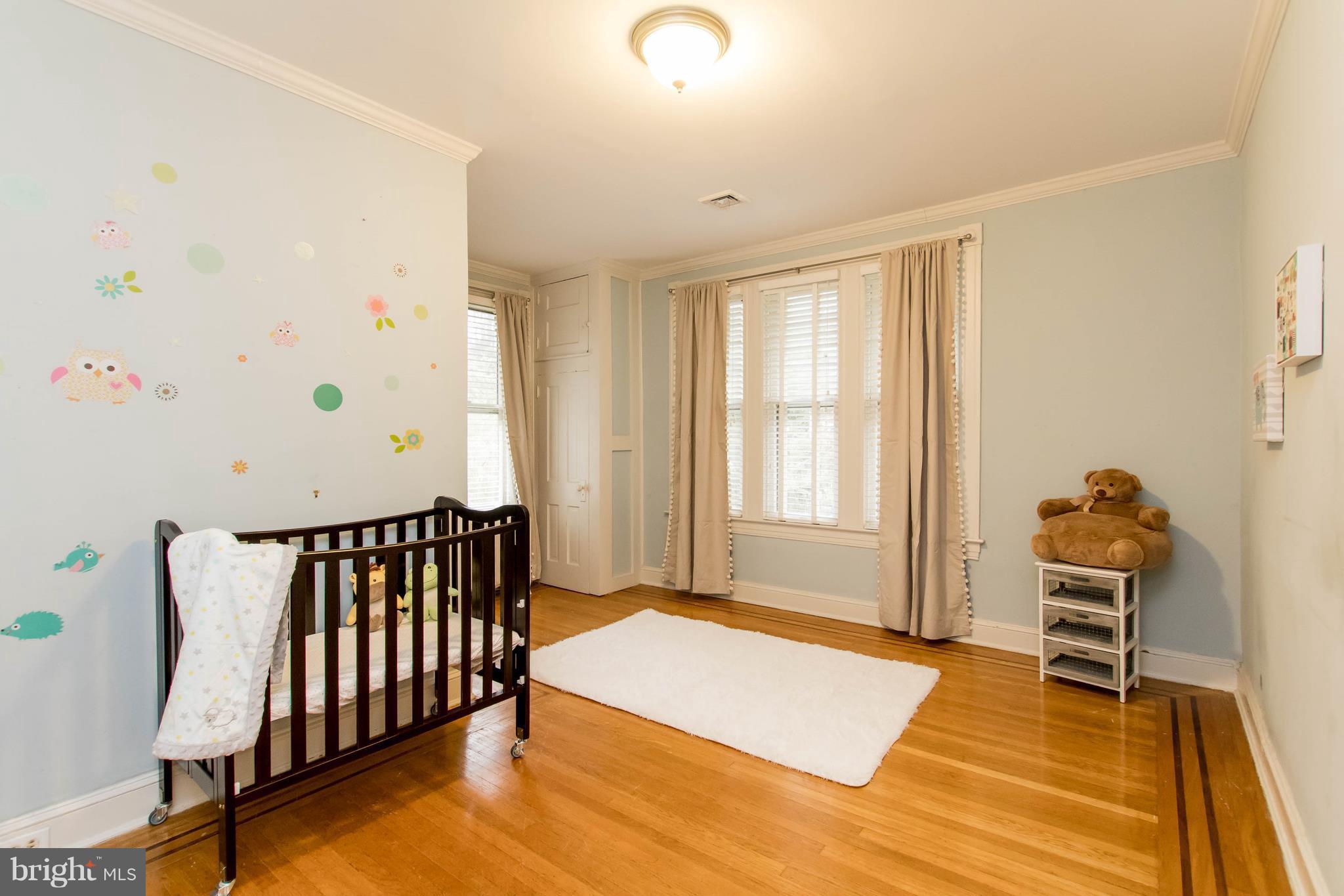 2214 Ken Oak Road Baltimore, MD 21209 - Photo 22 of 30 Bedroom 3
