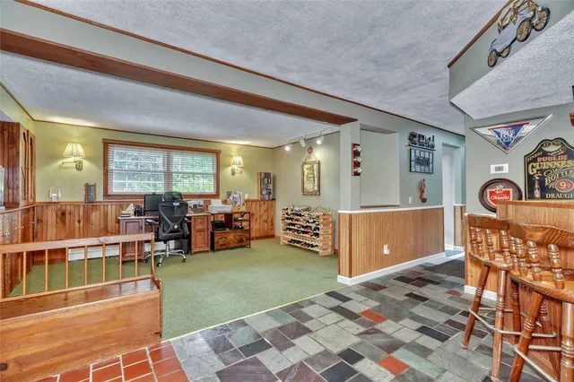 $425,000 | 17155 Ladue Road, Clarendon, NY 14470