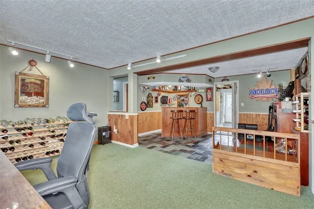 $425,000 | 17155 Ladue Road, Clarendon, NY 14470