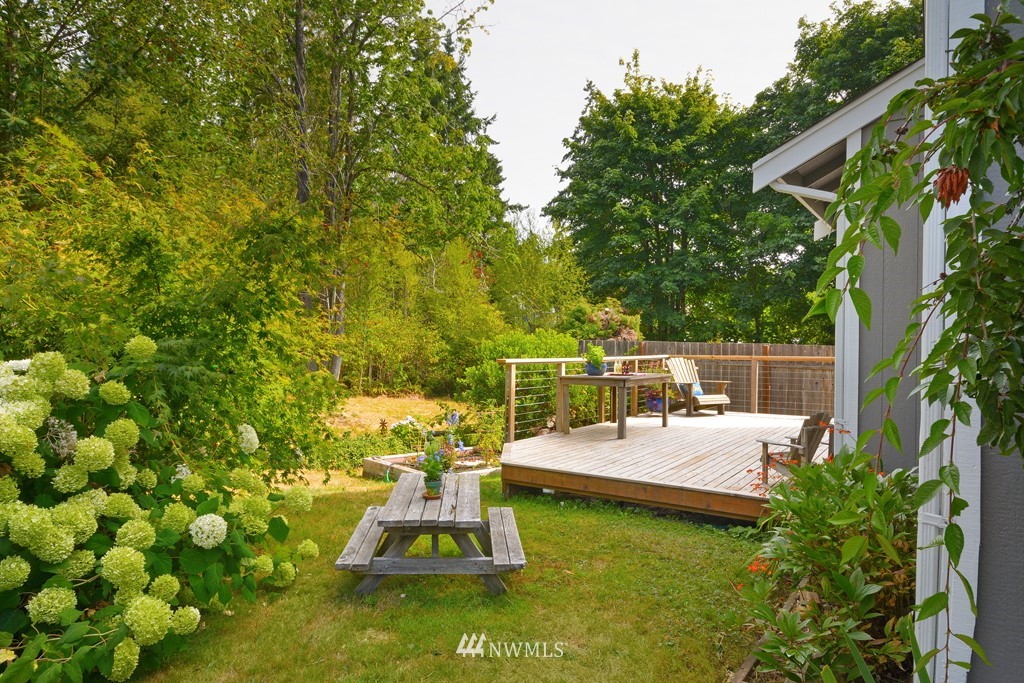 26430 Barrett Road Northeast Kingston, WA 98346 - Photo 22 of 25 Gallery Image 22
