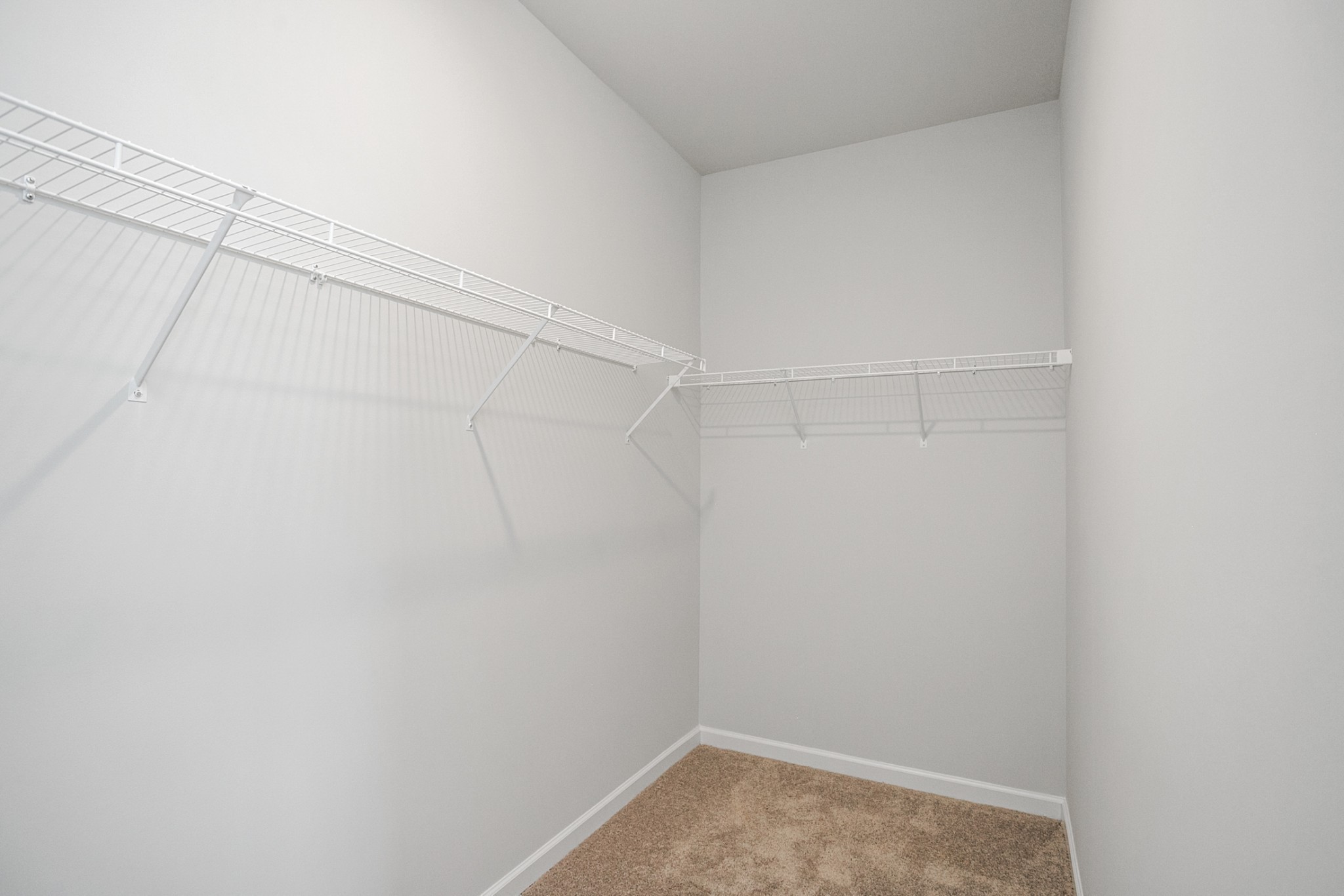 3244 Hearth Hollow Road Columbia, TN 38401 - Photo 9 of 32 a view of a room with shelf