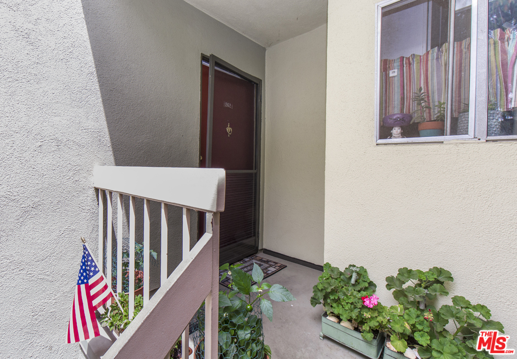 4820 Hollow Corner Road, Unit 262 Culver City, CA 90230 - Photo 4 of 40