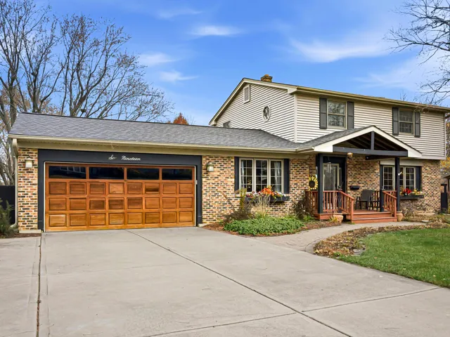 $365,000 | 619 Joanne Lane, DeKalb, IL 60115