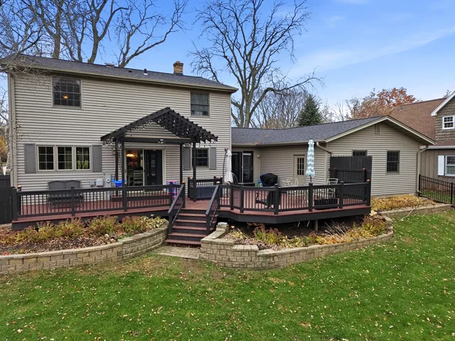 $365,000 | 619 Joanne Lane, DeKalb, IL 60115