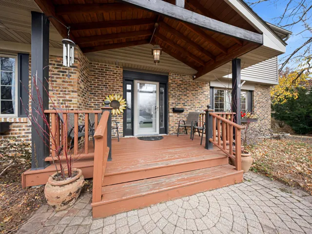 $365,000 | 619 Joanne Lane, DeKalb, IL 60115