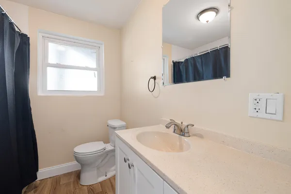 $2,500 | 5409 North Flagler Drive, West Palm Beach, FL 33407