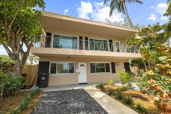 $2,500 | 5409 North Flagler Drive, West Palm Beach, FL 33407