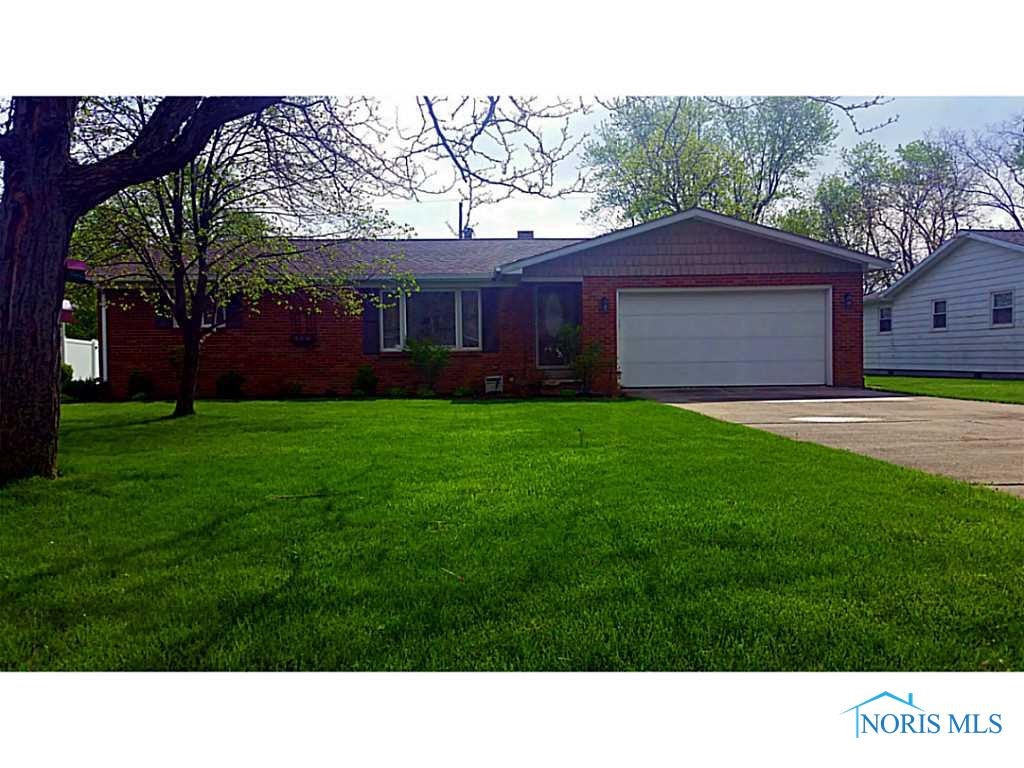 2221 Riviera Road Defiance, OH 43512 - Photo 2 of 20 Exterior Front.