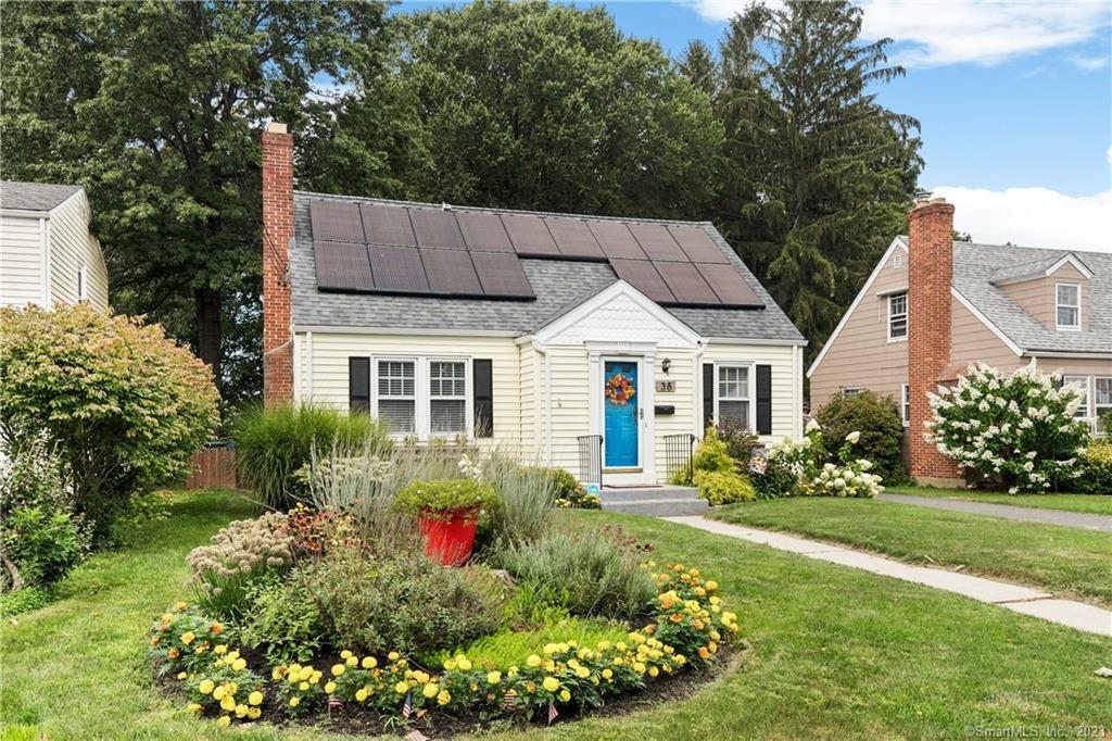 Welcome to 38 Taylor Road, West Hartford!