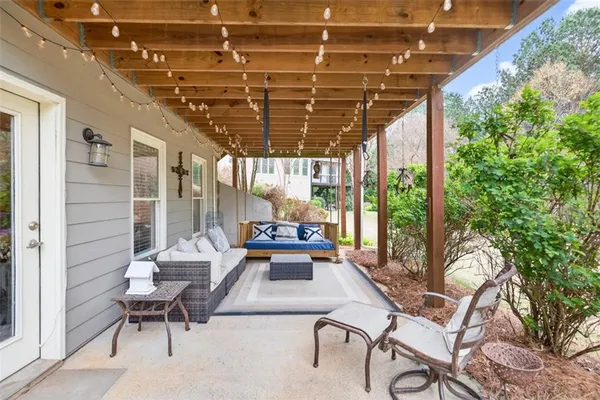 $725,000 | 1838 Mapmaker Drive Northeast, Dacula, GA 30019