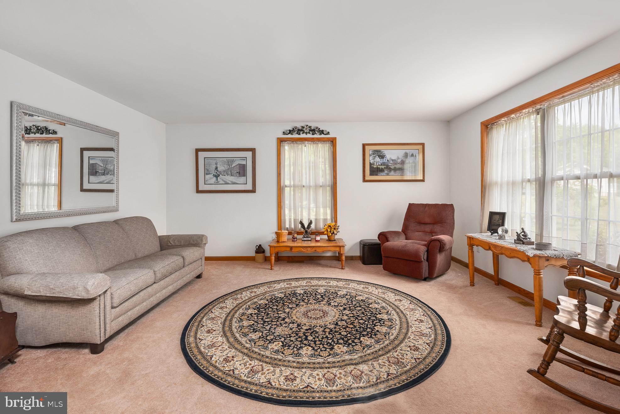 1879 Oldfield Point Road Elkton, MD 21921 - Photo 8 of 36 LIVING ROOM/OFFICE/DEN