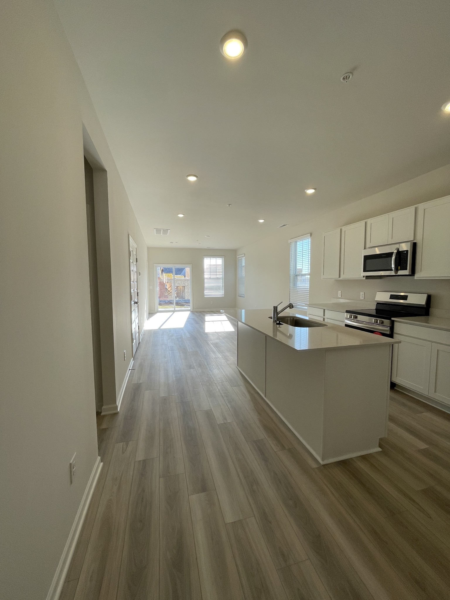 465 Alcott Way Spring Hill Spring Hill, TN 37174 - Photo 4 of 33