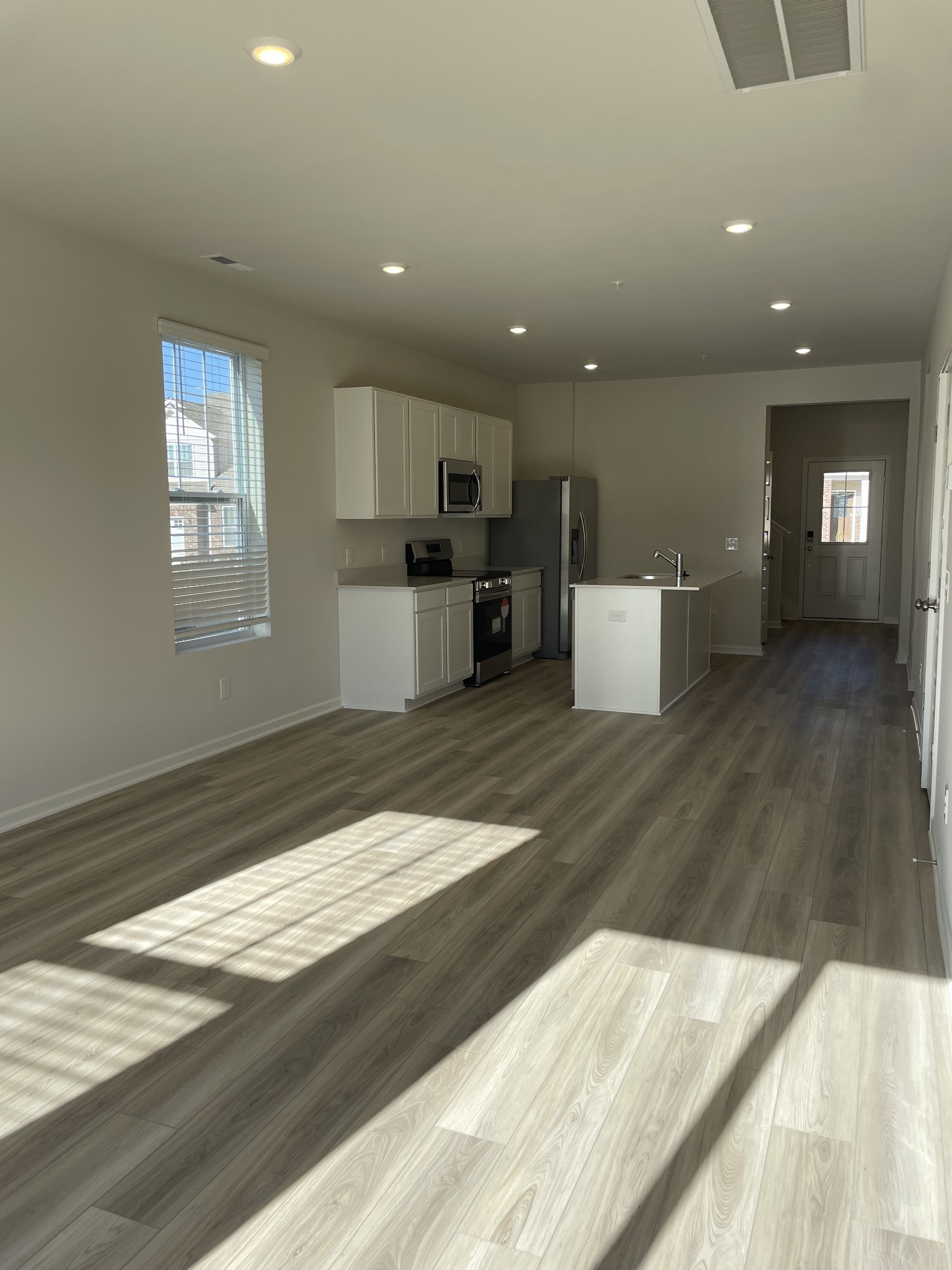 465 Alcott Way Spring Hill Spring Hill, TN 37174 - Photo 9 of 33