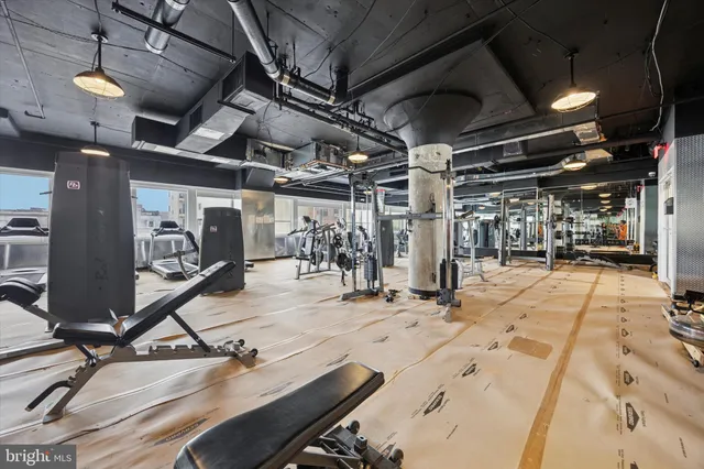 $1,500 | 1100-00 Vine Street, Unit 1409, Philadelphia, PA 19107