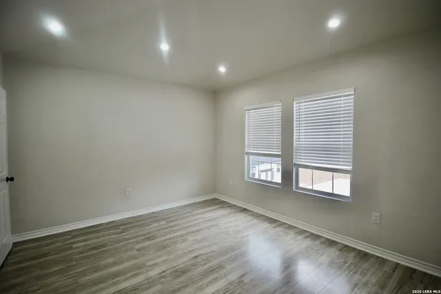 $415,000 | 23239 Skila Drive, Elmendorf, TX 78112